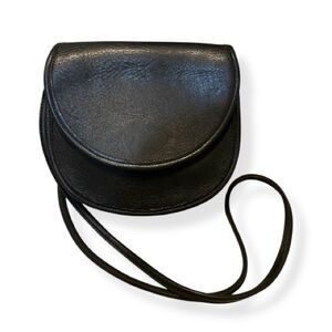 Vintage Coach 9923 Casey Black Crossbody/Shoulder Bag Black Leather